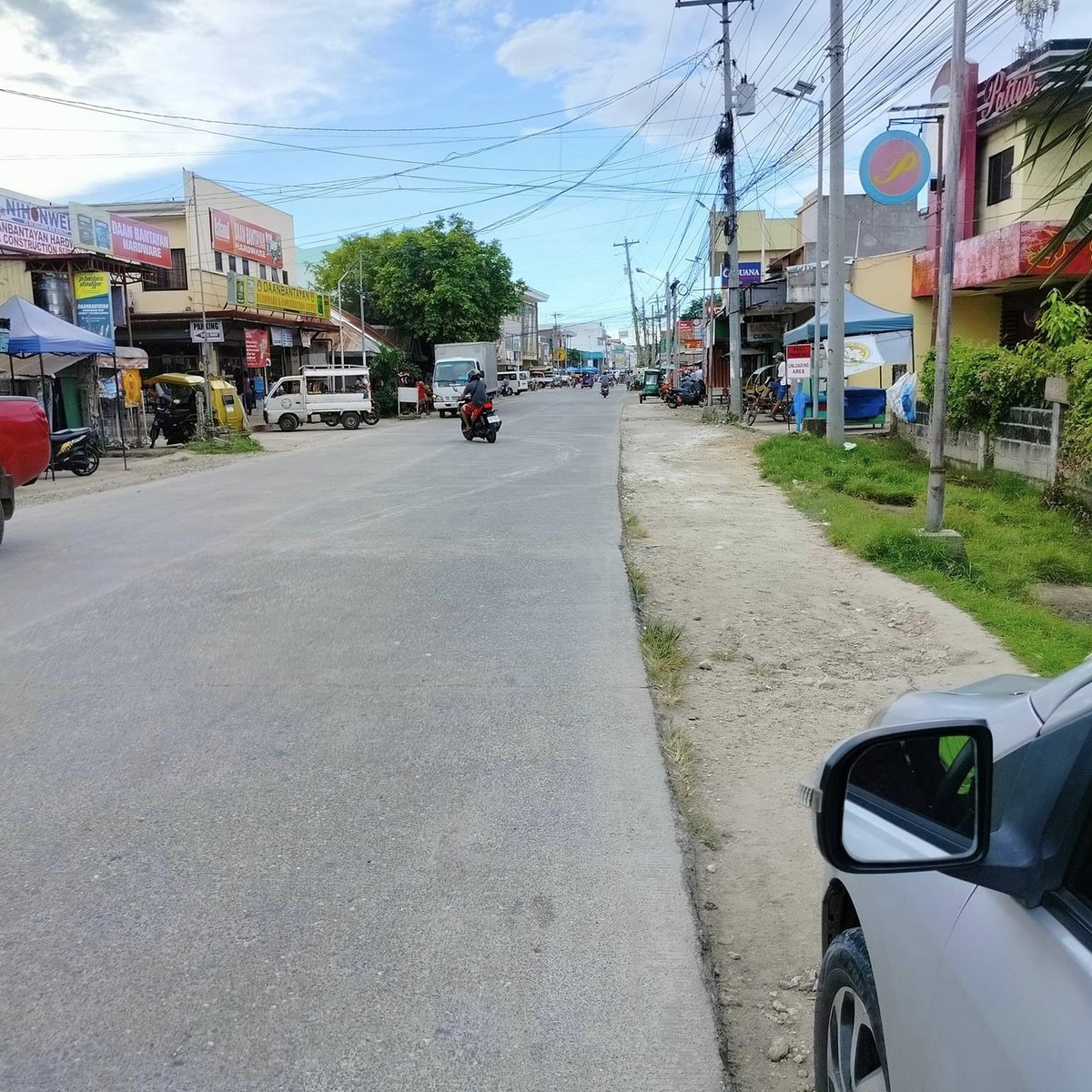Commercial lot for sale 1,000 sqm Daanbantayan Cebu 20m net [Lot 🚜