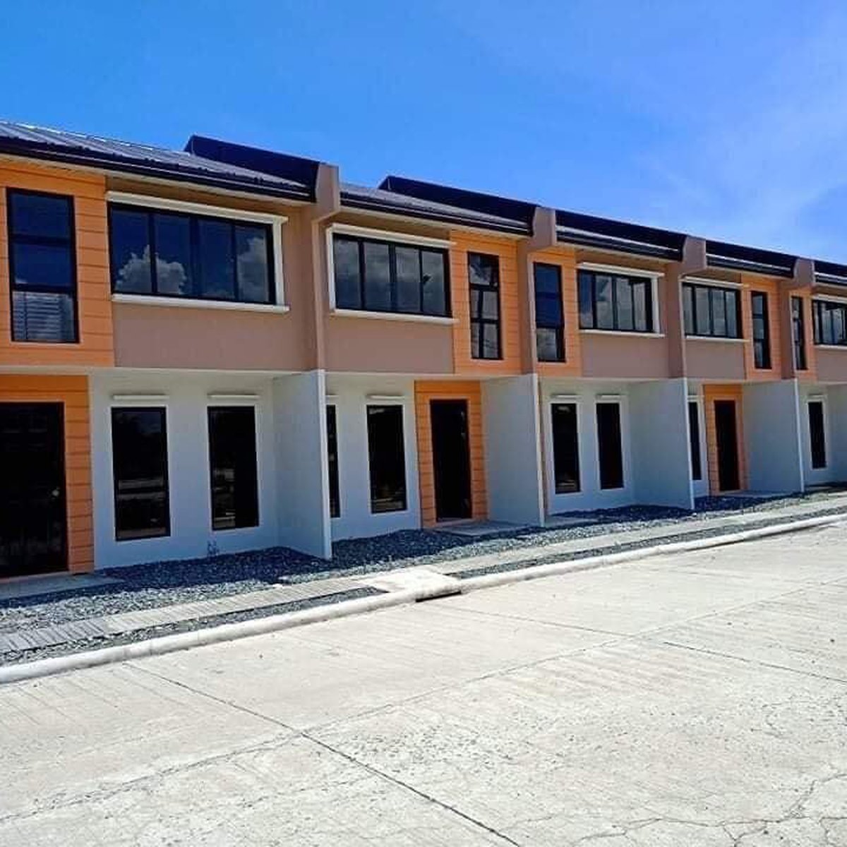 PreSelling Townhouse for Sale in Meycauayan Bulacan [House and Lot 🏘️
