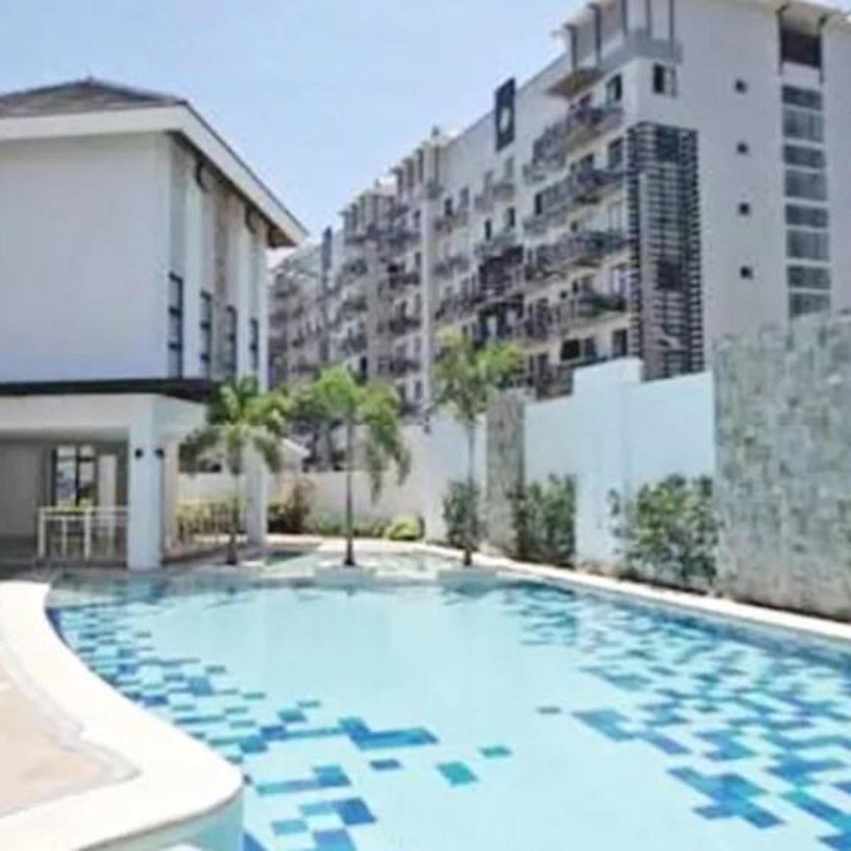 40sqm RFO Condo for sale in Alabang Asia Enclaves near Northgate ATC