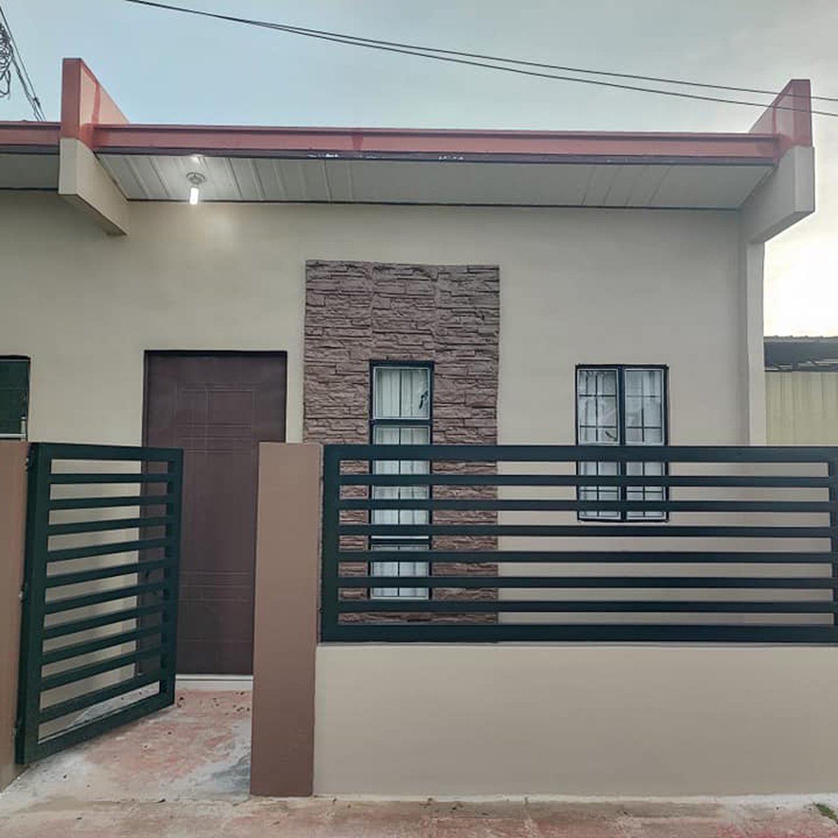 12 BEDROOM HOUSE & LOT BUNGALOW SAN JOSE, NUEVA ECIJA [Houses and
