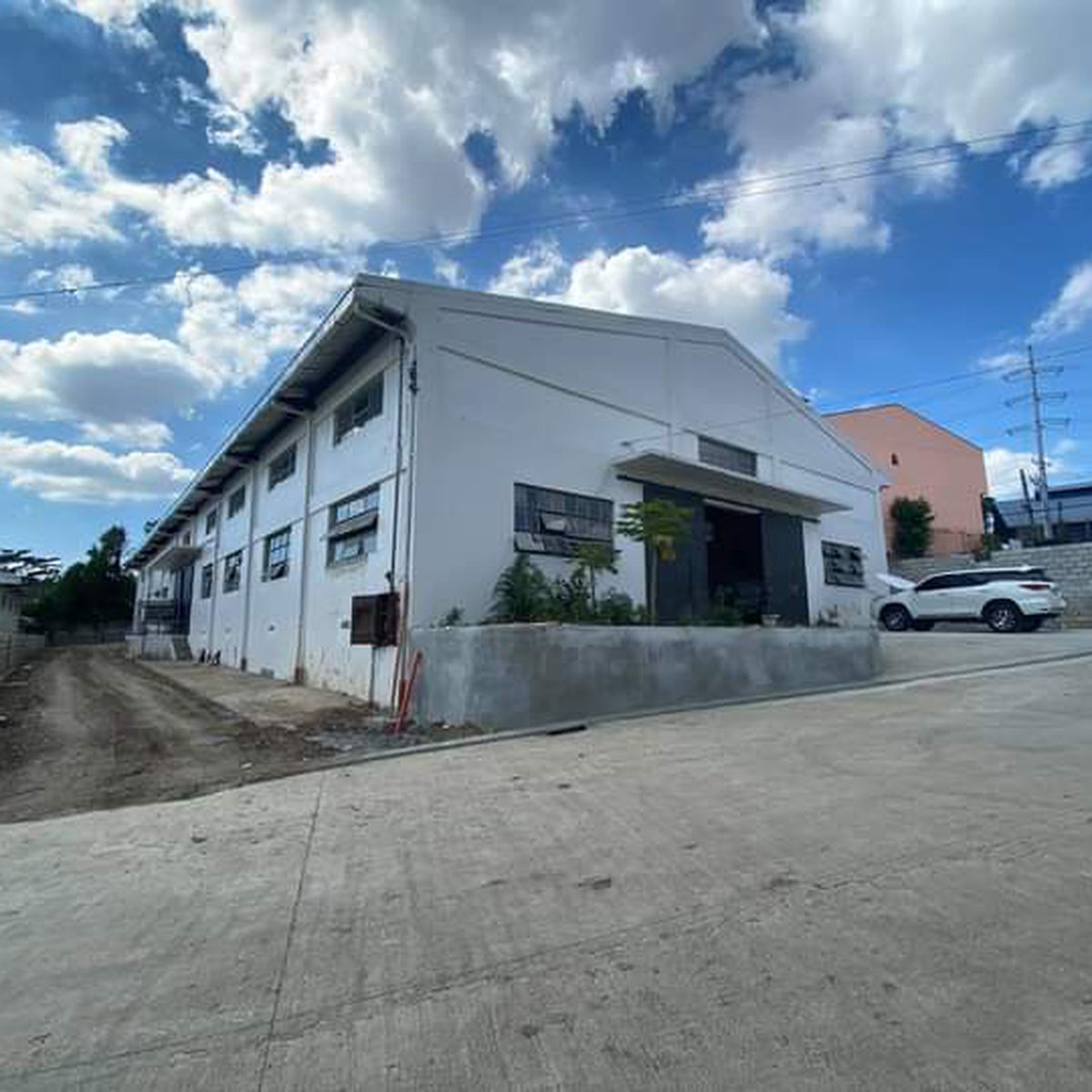 Warehouse For Sale along Mindanao Avenue Quezon City