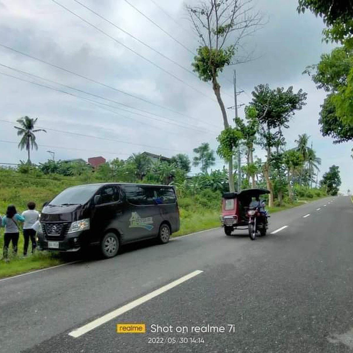 200sqm commercial lot for sale along hi way Ronda Cebu