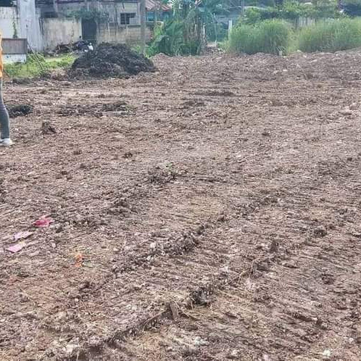 Subdivide lot residential, and commercial lot [Lot 🚜] (March 2023) in