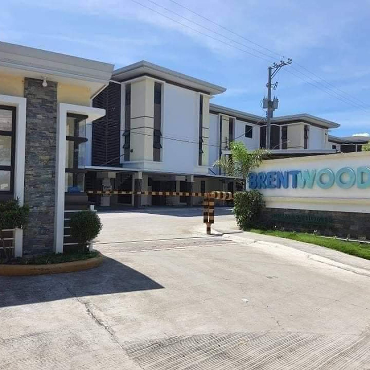 20.00 sqm Studio Condo For Sale free parking in LapuLapu (Opon) Cebu