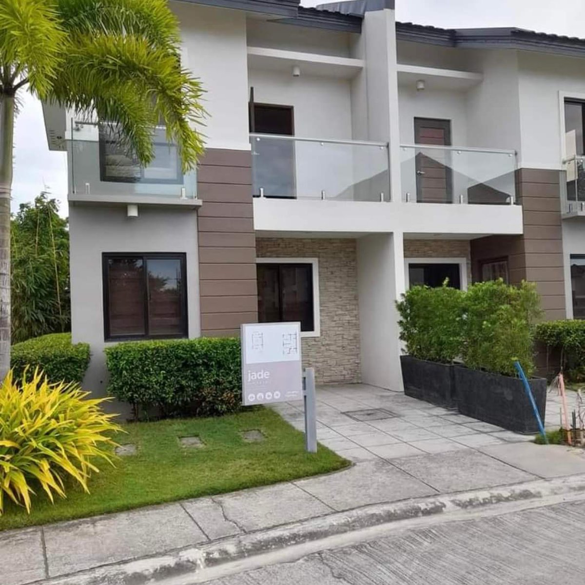 Preselling 2bedroom Townhouse For Sale thru PagIBIG in Biñan Laguna
