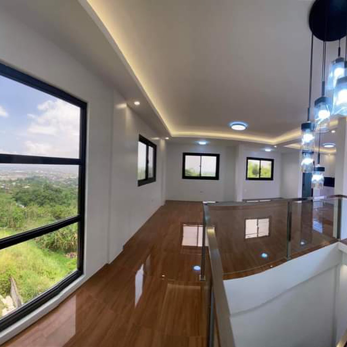 4bedroom Single Detached House For Sale by owner in Taytay Rizal