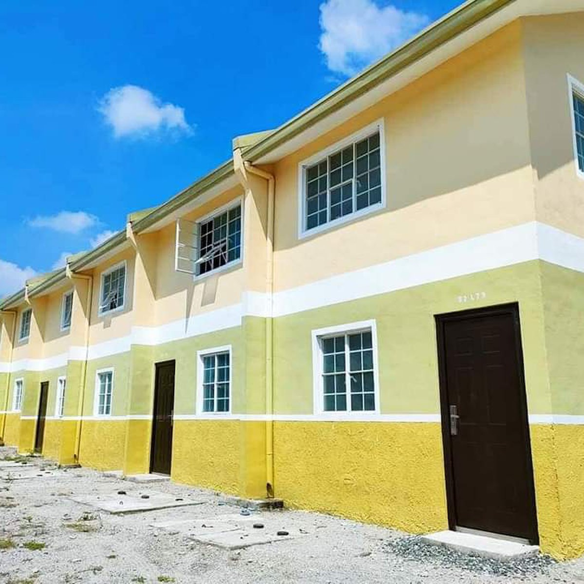 BORLAND TOWN HOMES IN CABANATUAN CITY NUEVA ECIJA [House and Lot 🏘️] (August 2023) in Cabanatuan