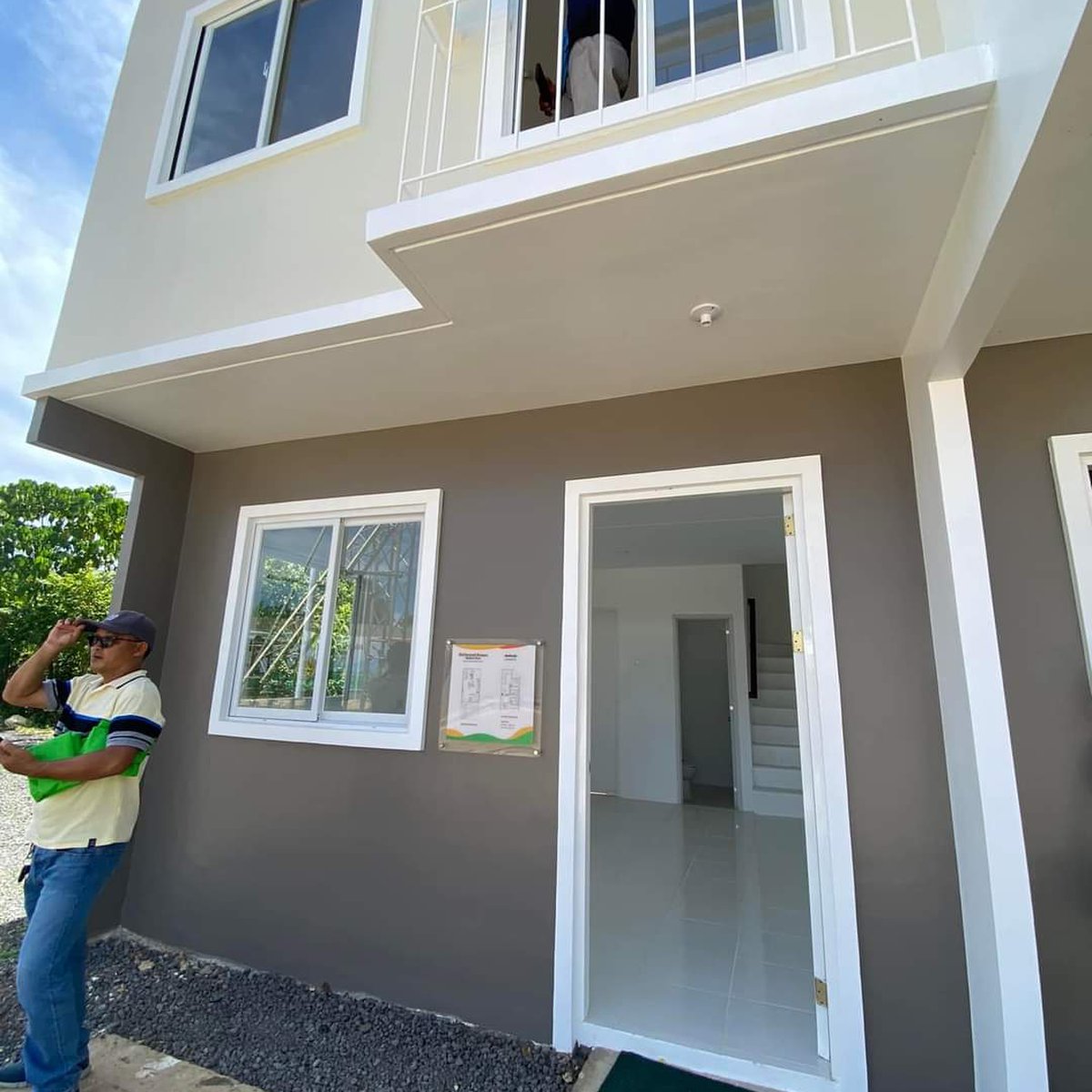 2bedroom Duplex House For Sale in Dauis Bohol (Corner Lot) [House and