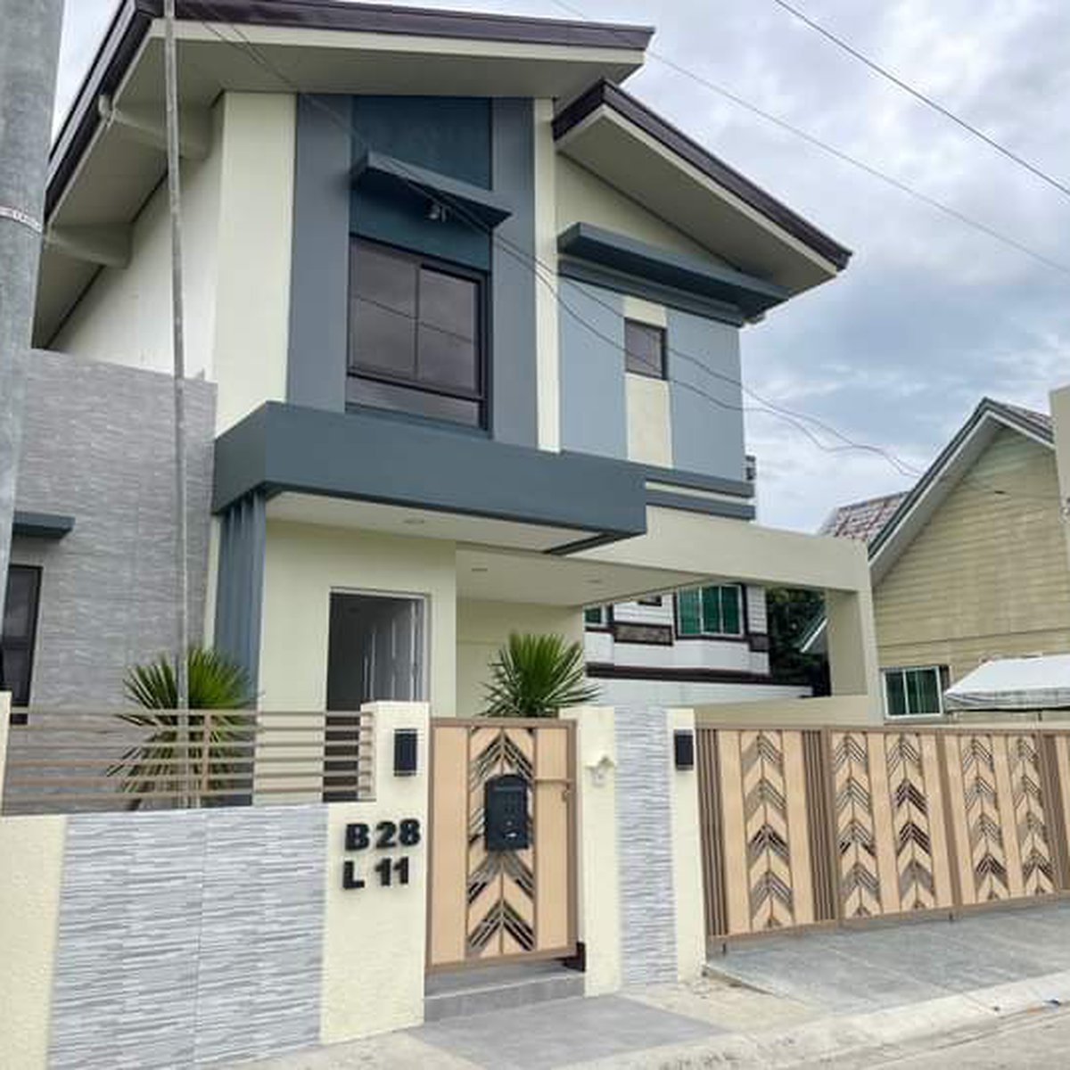 3bedroom Single Detached House For Sale in Imus Cavite [House and Lot