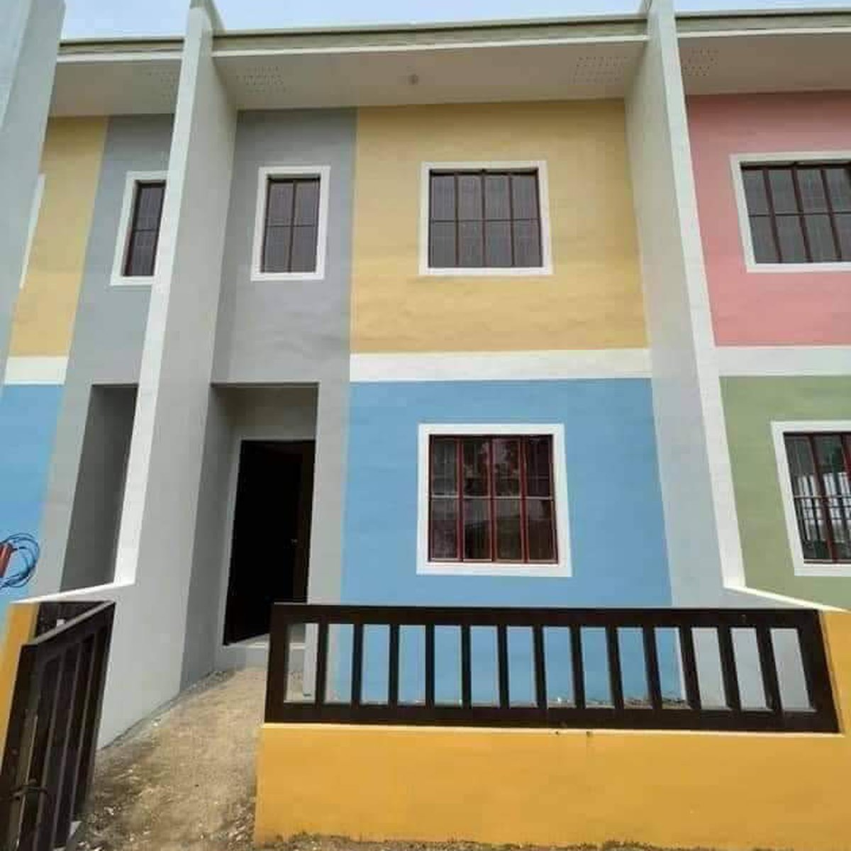 CATALINA REGULAR Brgy Hugo Perez Trece Martirez Cavite Lot [House and