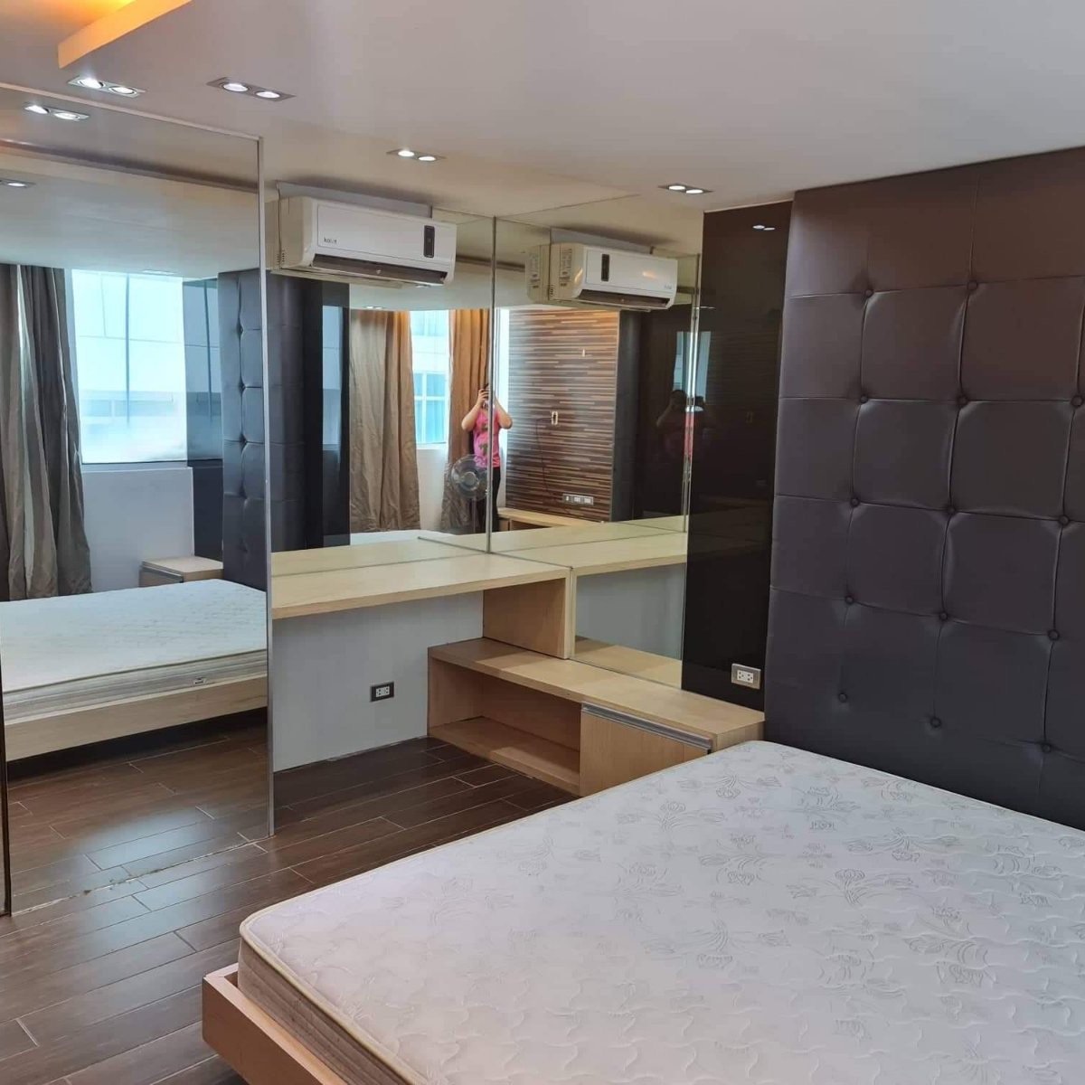 3 Bedrooms For Rent in Fort Palm Spring, Near Burgos Circle, BGC [Condo