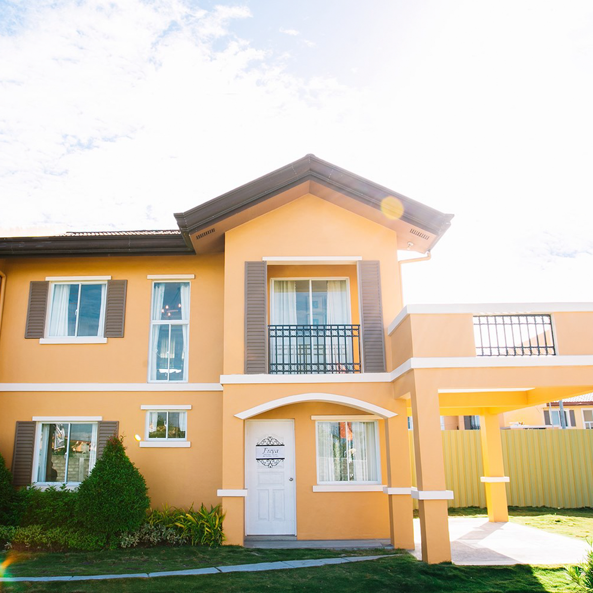 House and Lot for Sale in Cabanatuan City Freya 5bedroom Unit [House