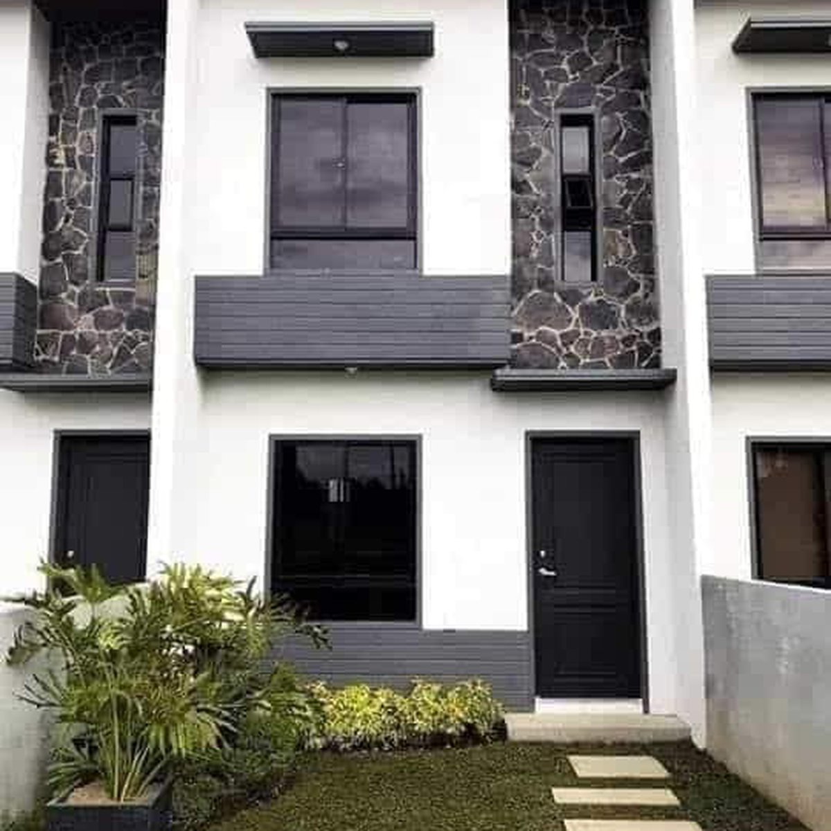 WOODTOWN RESIDENCES Langkaan Dasmarinas Cavite Pre Selling [House and
