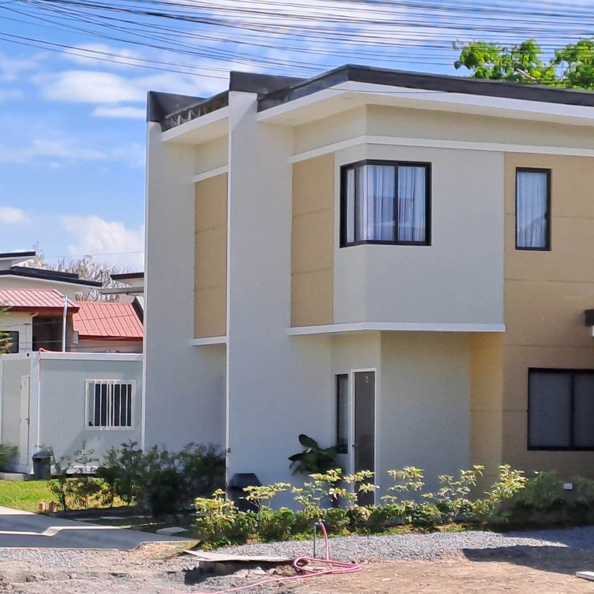 2 Bedroom Single attach House and lot for Sale [House and Lot 🏘️