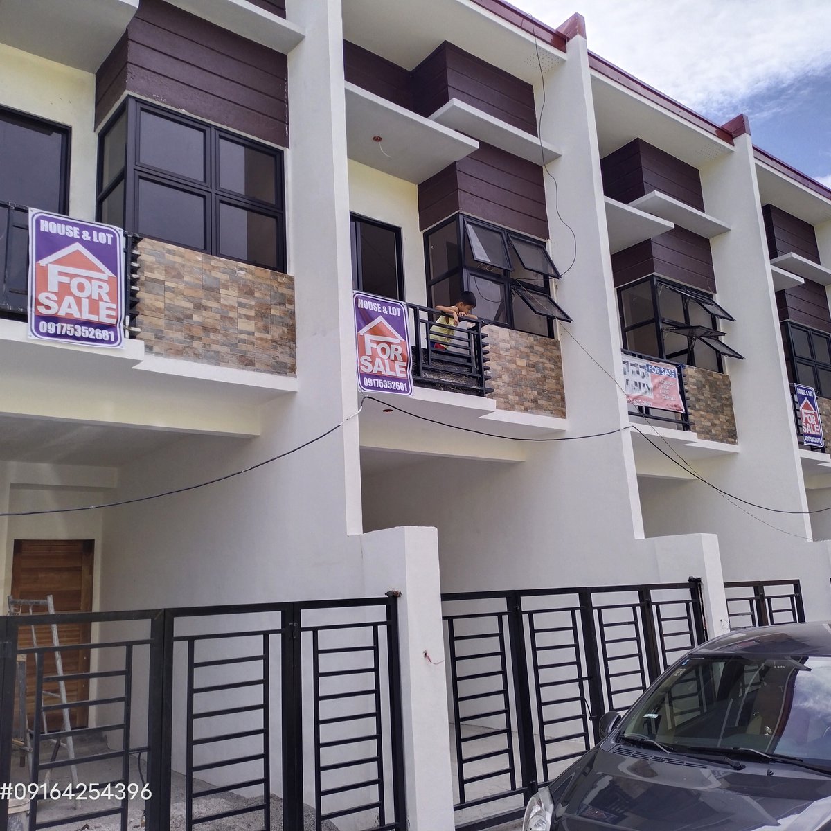 House and lot for sale in mother earth laspinas [House and Lot 🏘️