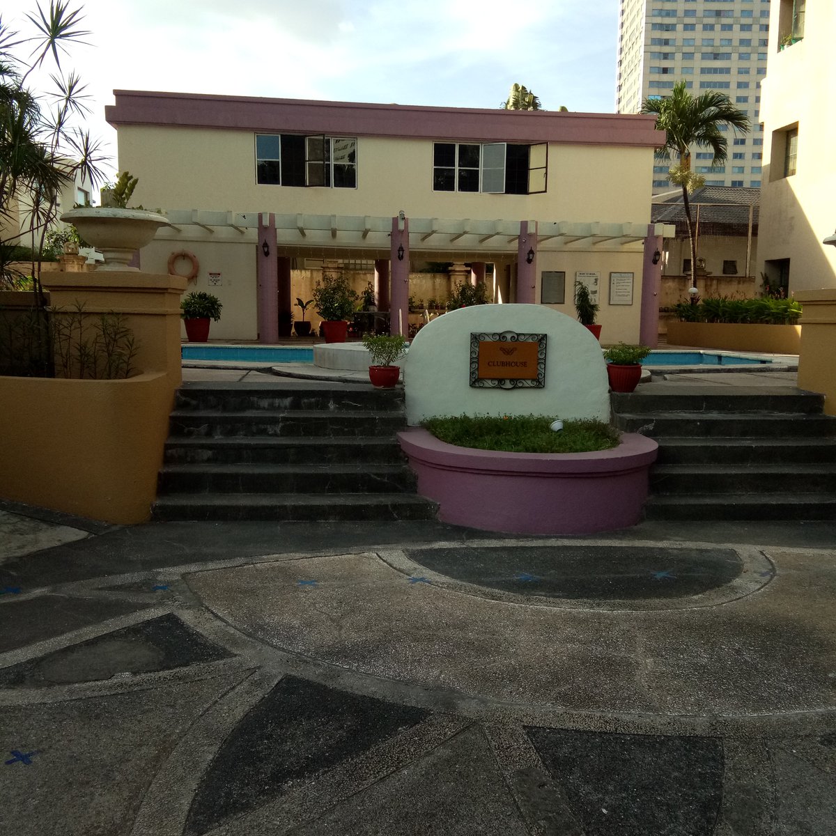 Governors place condo for rent with parking, along shaw blvd near pcso [Condo 🏙️] (July 2023) in