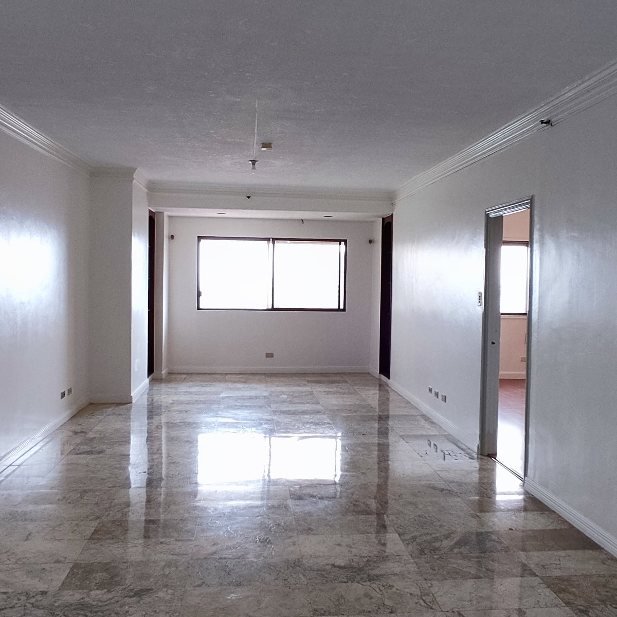 172 sqm 3 BR Condo with parking for Rent in Greenhills San Juan NCR