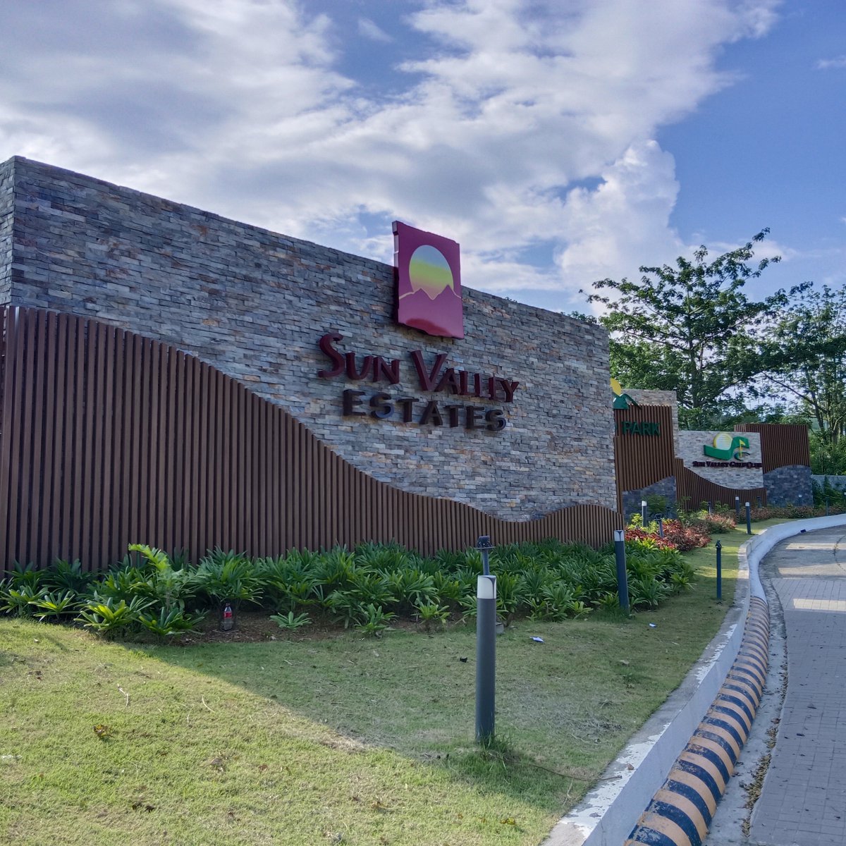 Residential Lot For Sale in Antipolo Rizal [Lot 🚜] (November 2022) in