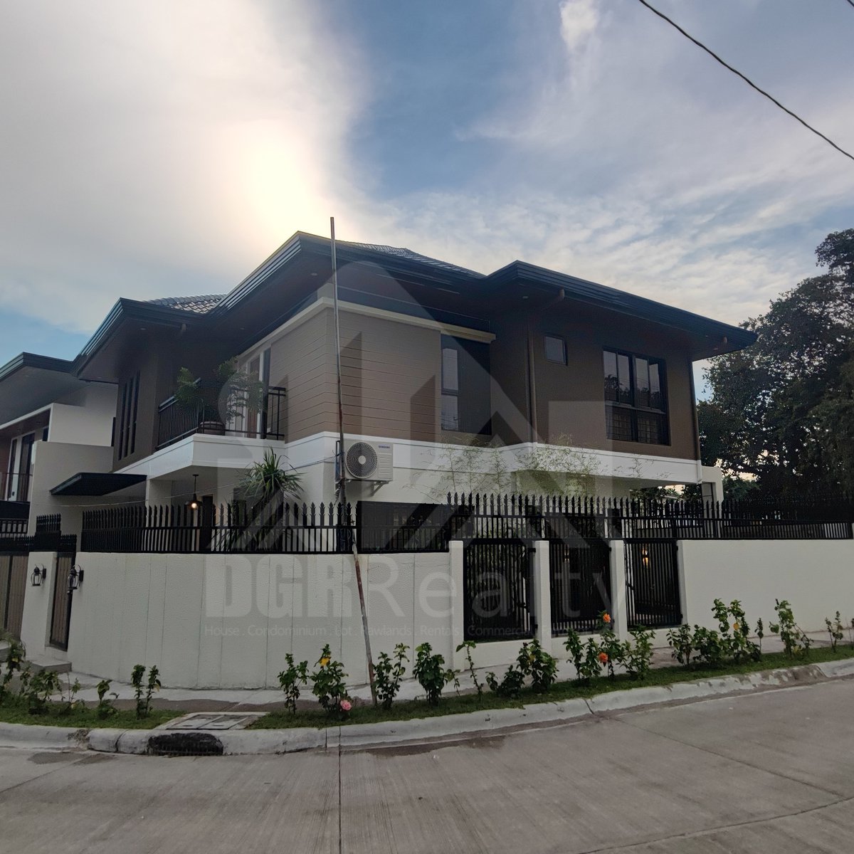 Brand New Furnished Modern Asian Two Storey House with Pool [House and ...