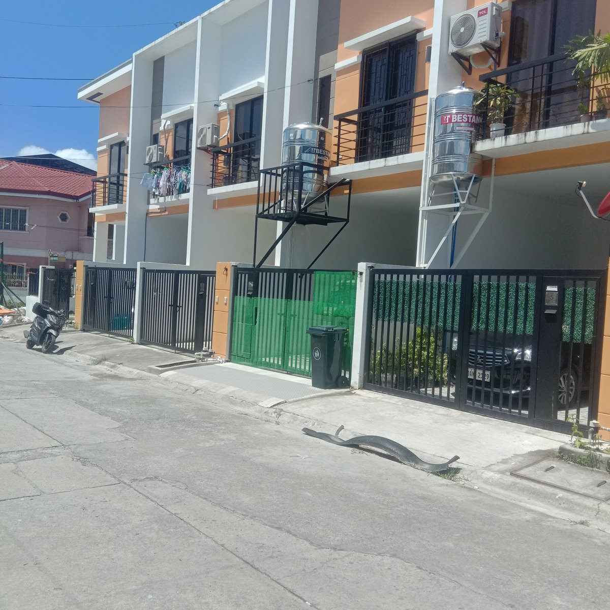 3bedroom Townhouse For Sale in Bacoor Cavite [House and Lot 🏘️] (April