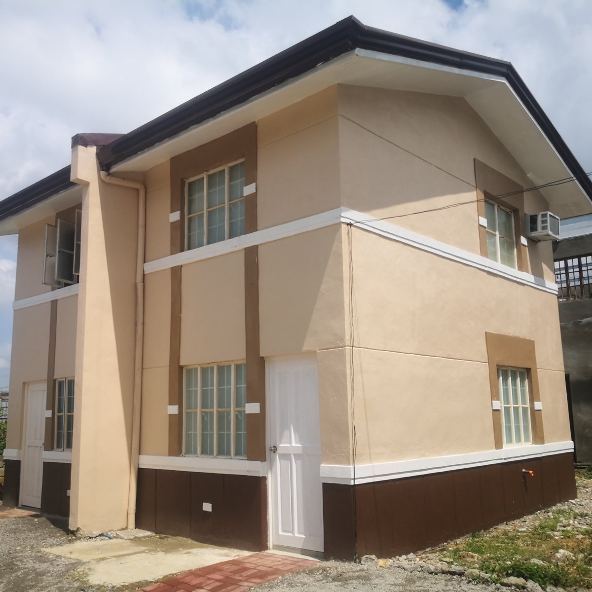 2BEDROOM DUPLEX / TWIN HOUSE FOR SALE IN BALIUAG BULACAN [House and