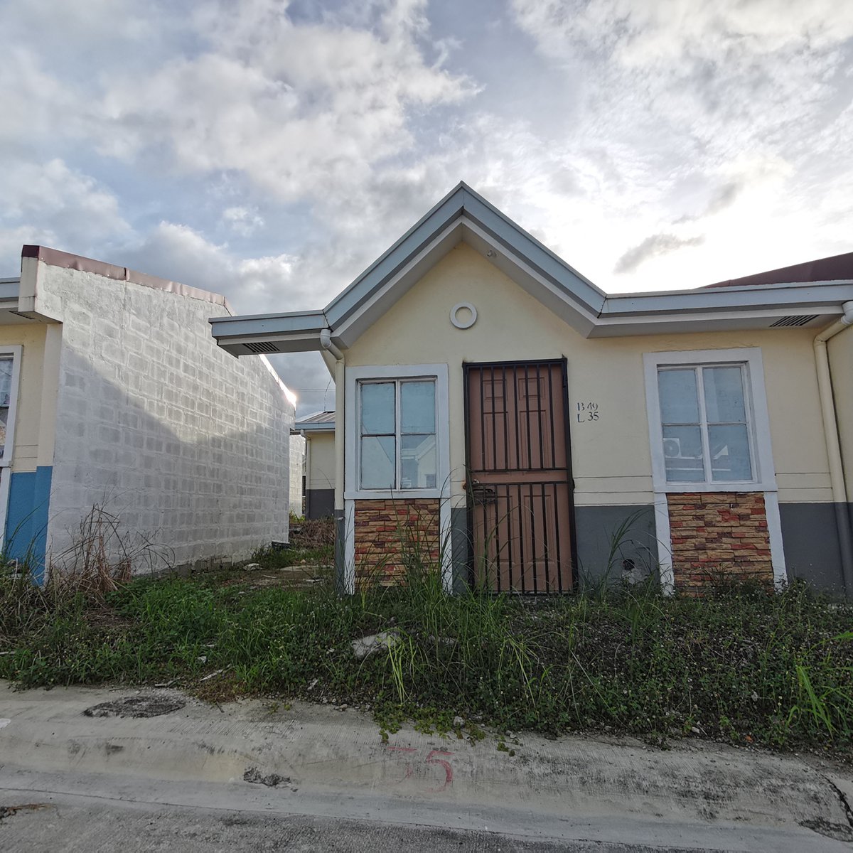 2BR Modified Single Attached Micah House in Carmona Cavite [House and