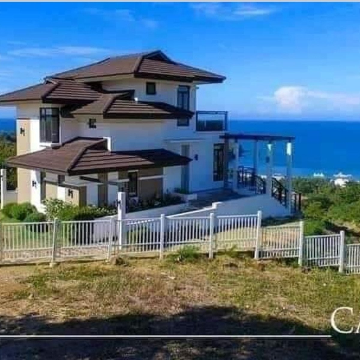 Residential Beach Property [Beach Property 🏖️] (September 2024) in