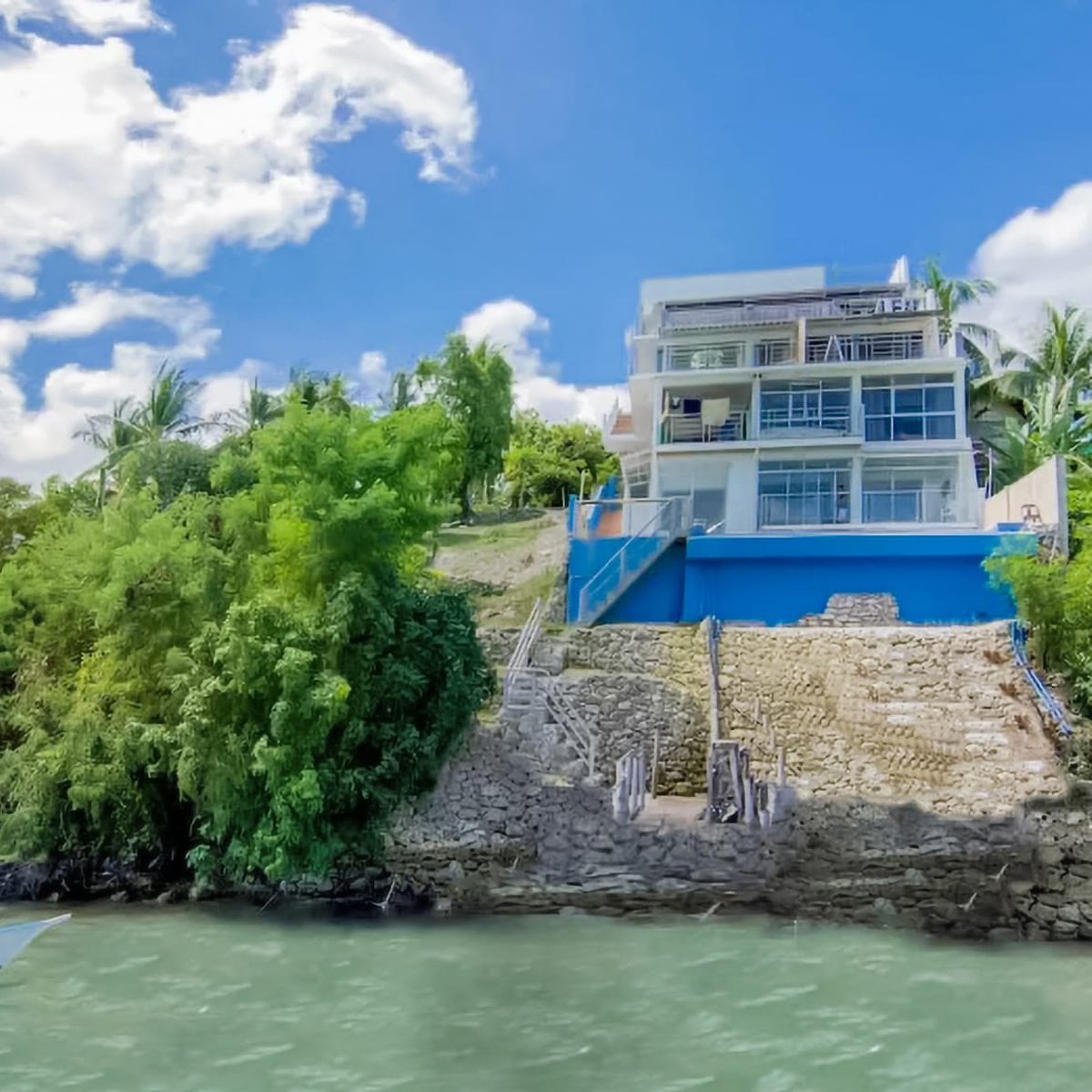 Apartment house [House and Lot 🏘️] (April 2023) in Panglao, Bohol for sale