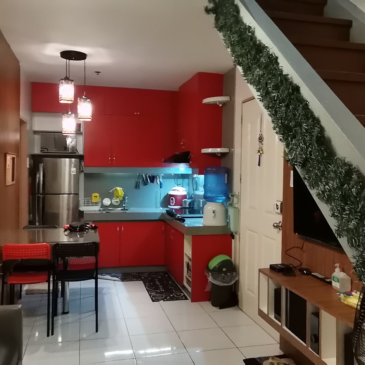 2 Bedroom Fully Furnished Bilevel Unit for Rent [Condo 🏙️] (August 2023