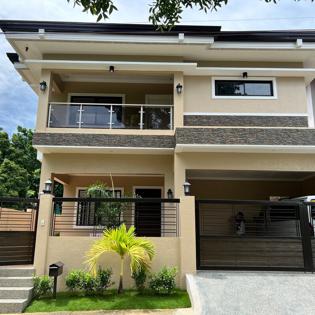 Elegant Ready for Occupany House and Lot for Sale and Havila Taytay