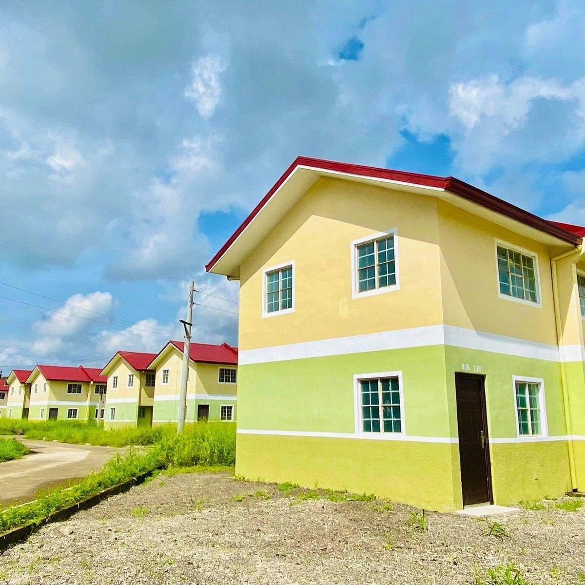 Plaincrest Subdivision 3bedroom Townhouse For Sale Tanauan Batangas
