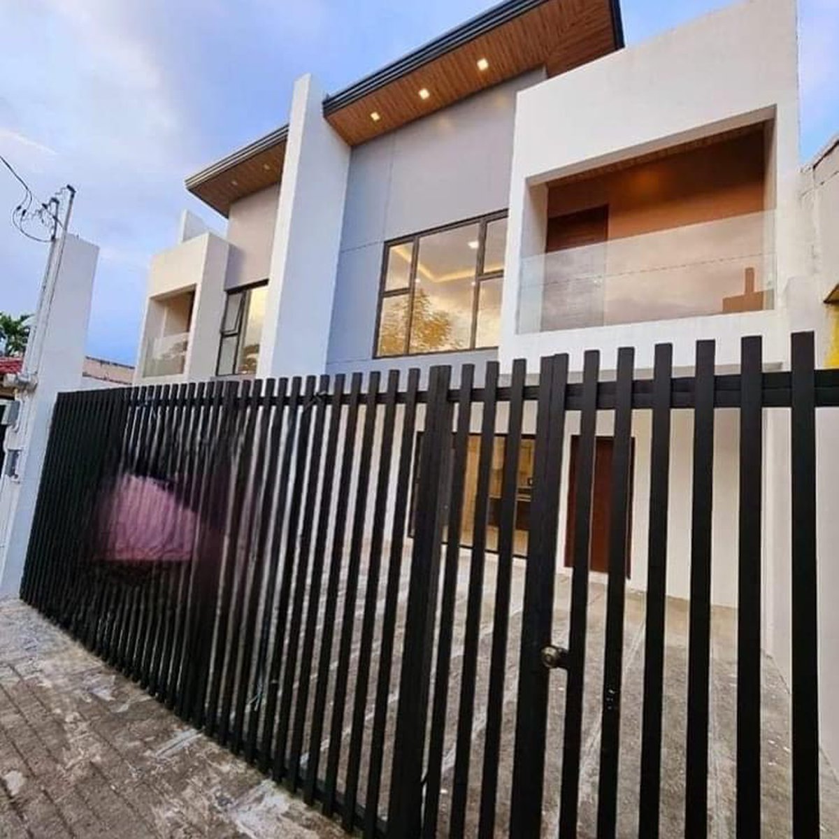 4bedroom Duplex For Sale in Greenland Newtown, San Mateo, Rizal [House