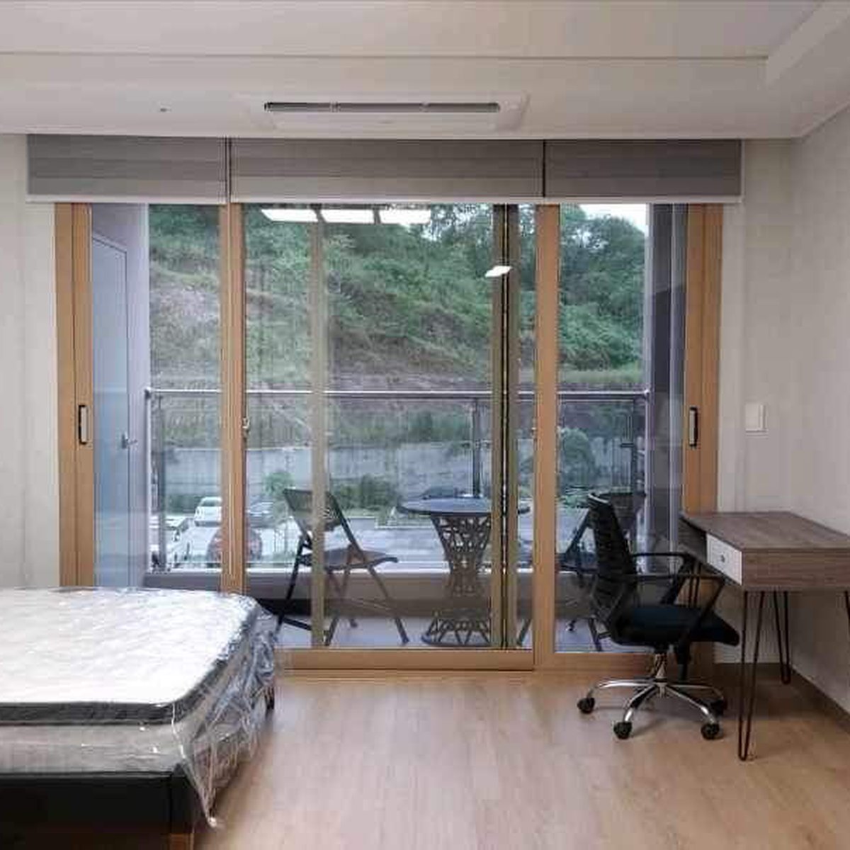 40 sqm Furnished Studio Apartment For Rent in Clark Angeles Pampanga