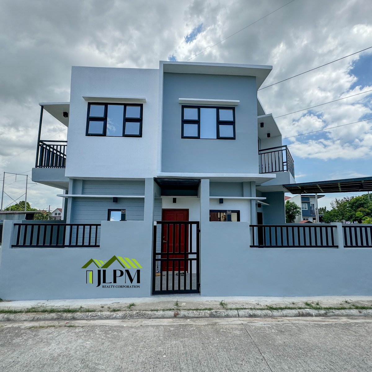 Corner lot Single Attached House For Sale in Calumpit Bulacan [House