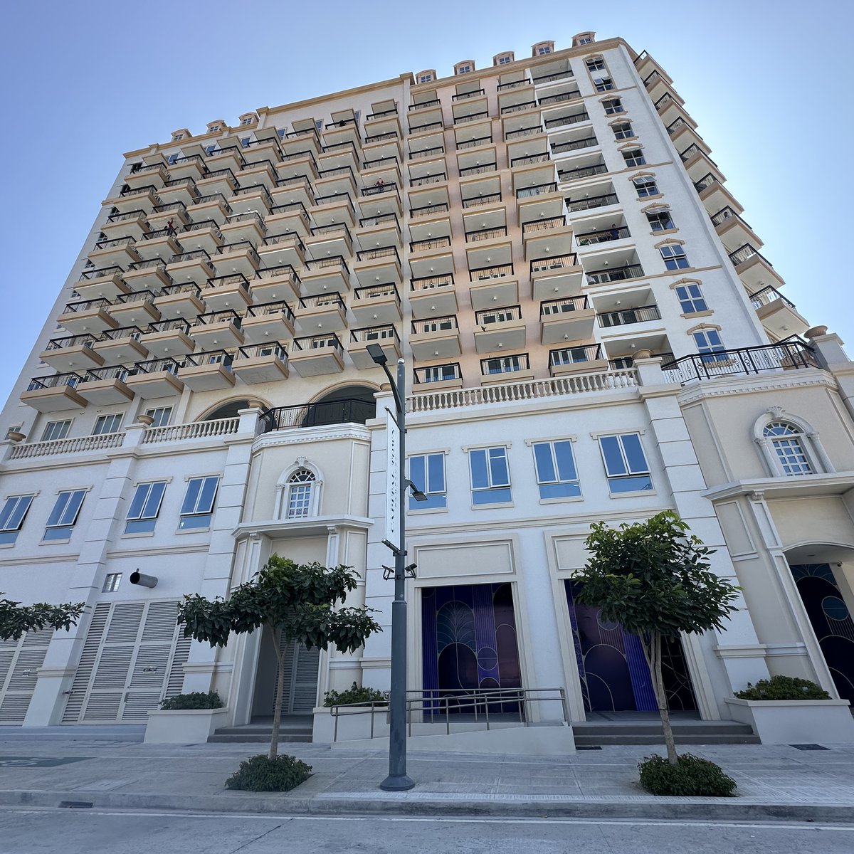 2bedroom Condo For Sale in San Fernando Pampanga Near Clark [Condo 🏙️