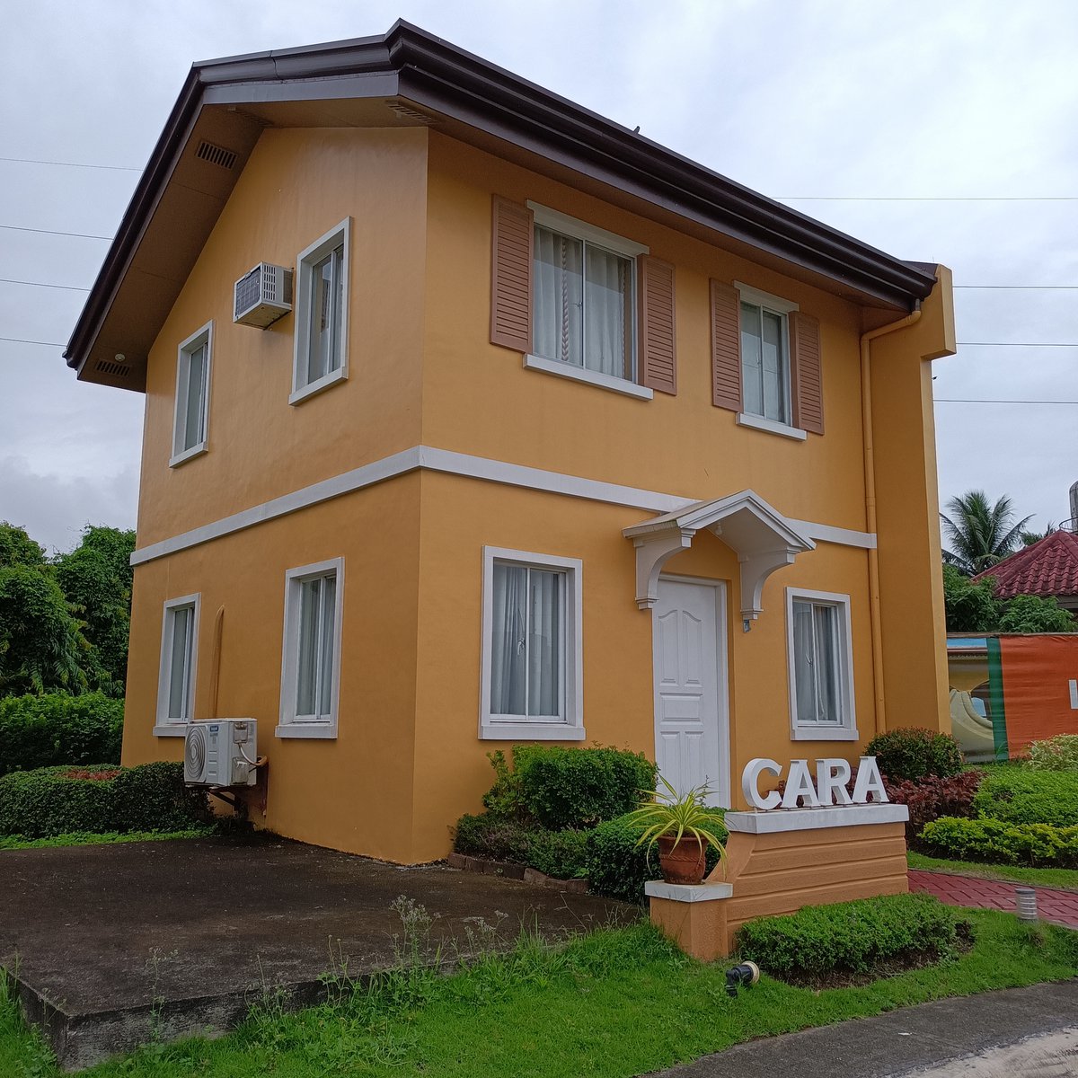 3-bedroom Single Detached House For Sale in Pili Camarines Sur