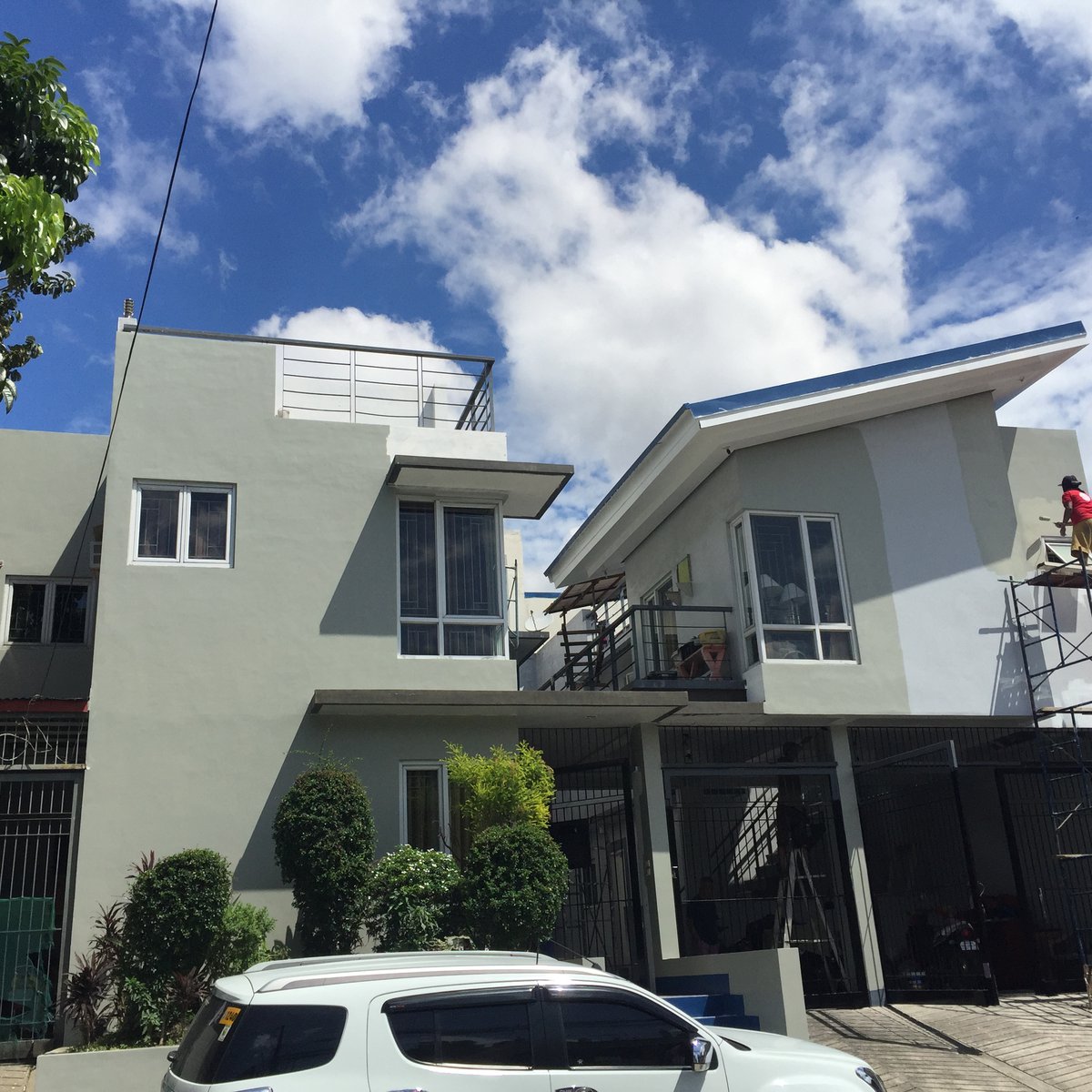 5 Door Apartment for Sale in De Castro Subd. Sta Lucia Pasig City