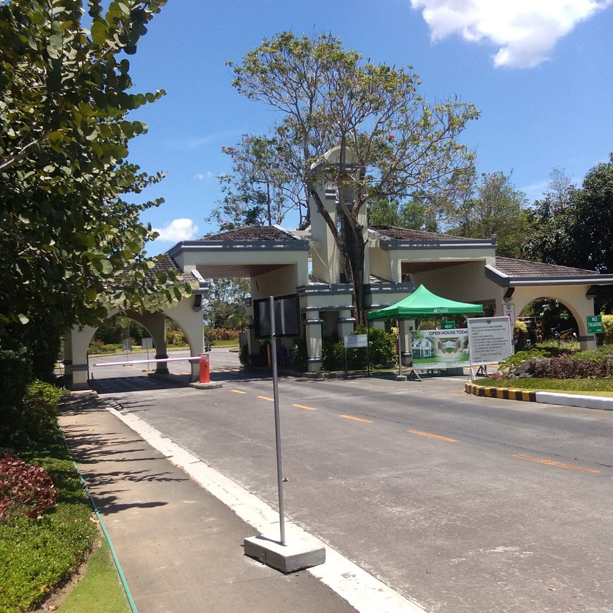 300 sqm.For Sale At The Orchard [Lot 🚜] (March 2024) in Dasmariñas