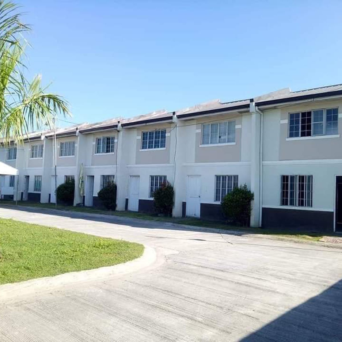 RENT TO OWN HOUSE 3K LANG [House and Lot 🏘️] (October 2023) in Magalang