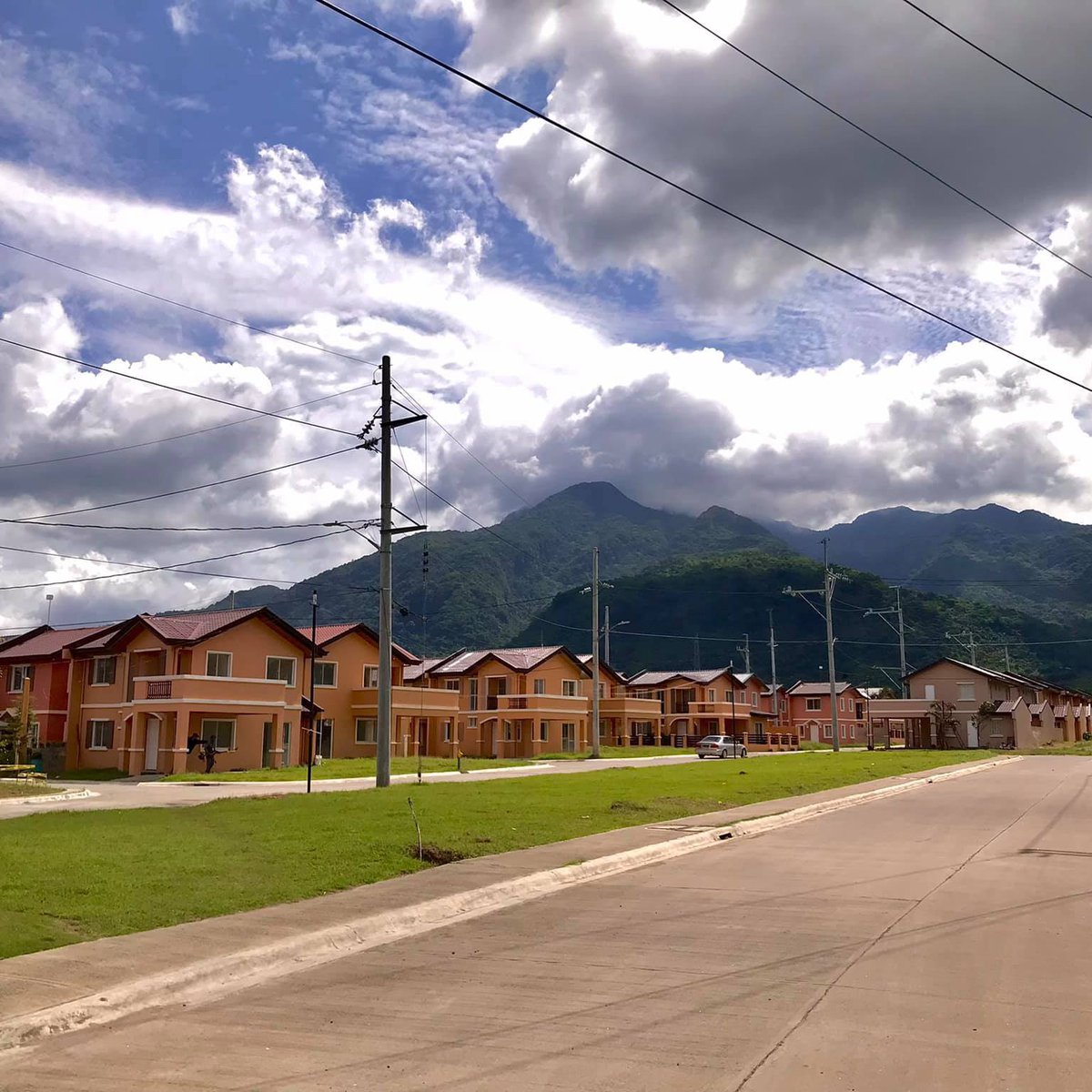 Affordable House and lot for sale in Sto. Tomas Batangas [House and Lot