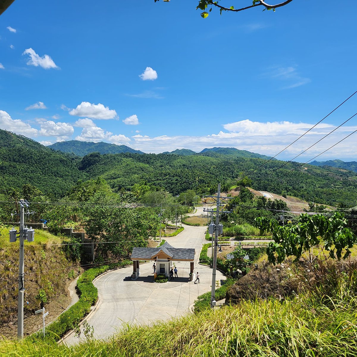 1077 sqm Premium Residential Lot For Sale in Balamban Cebu [Lot 🚜