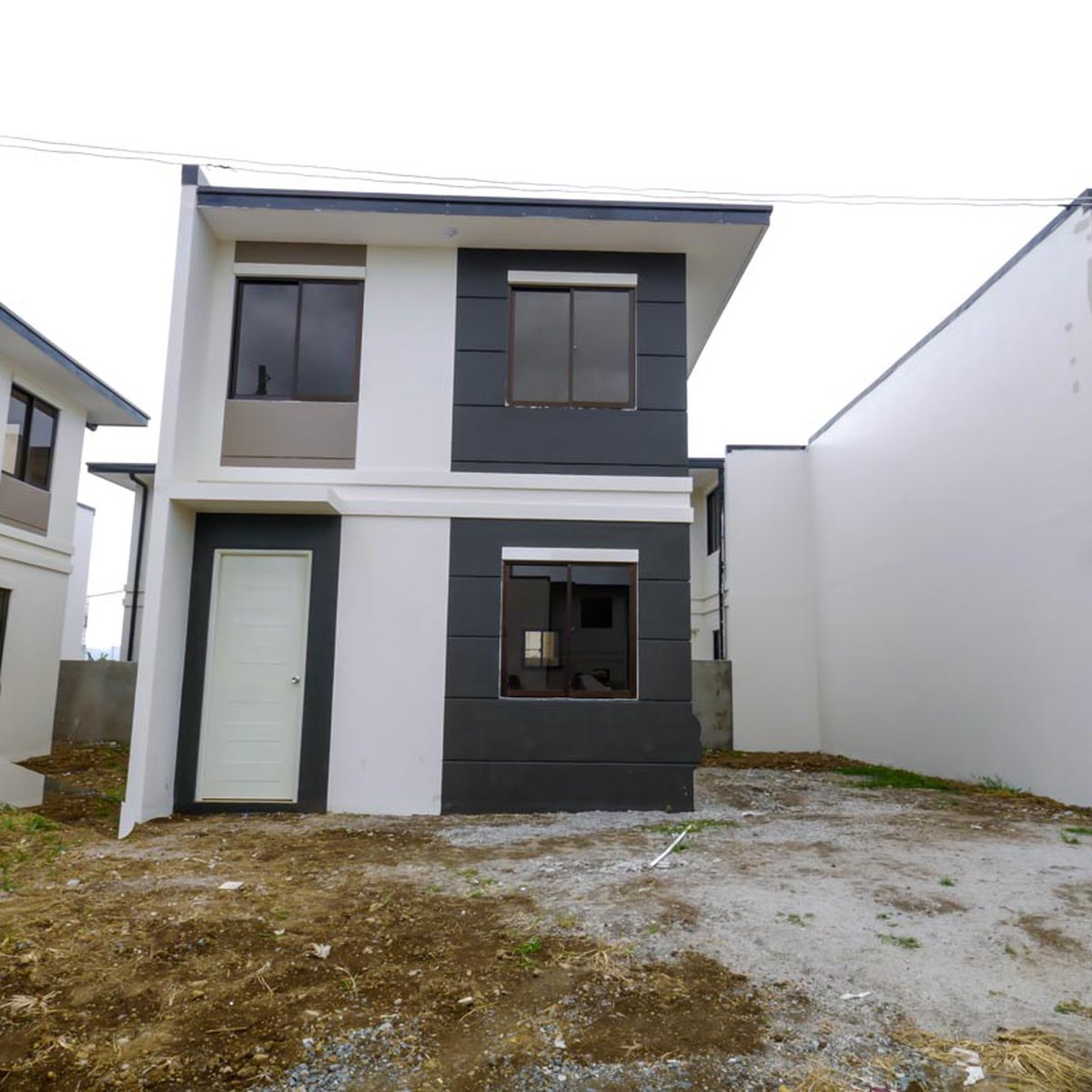 3Bedrooms Single Attached House For sale in Cabuyao Laguna [House and