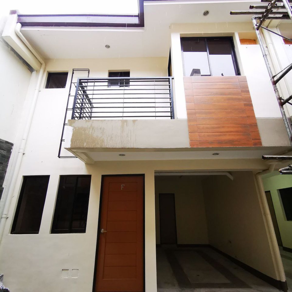 rfo-house-and-lot-in-maligaya-caloocan-qc-near-sm-fairview-house-and