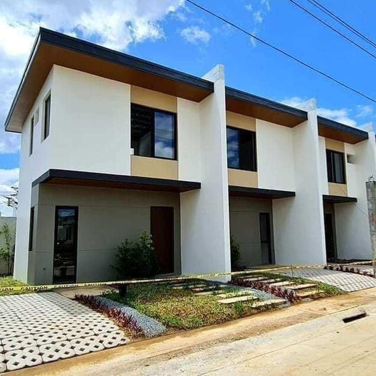 Pre Selling 2 Bedroom Townhouse Inner End For Sale In Capas Tarlac   Photo 2023 10 31 04 44 19.53frKFMYkS8CPrP6T 