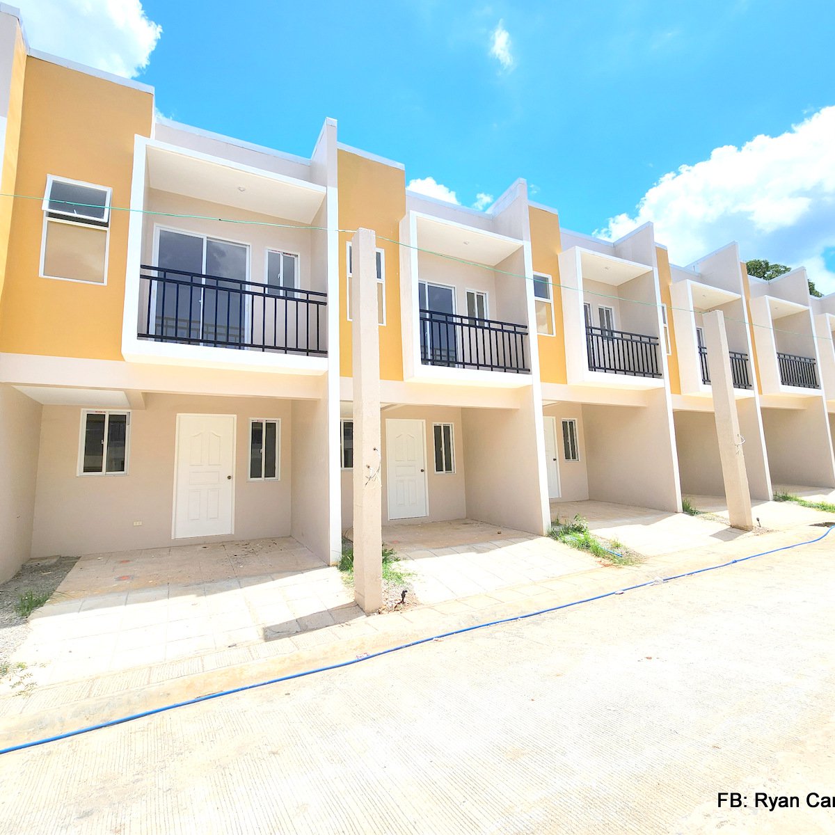 Masinag Antipolo House and lot For Sale near LRT and SM [House and Lot