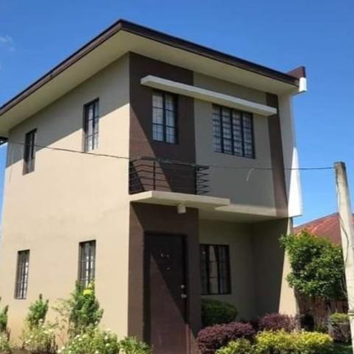 3bedroom Single Attached House For Sale in Sariaya Quezon [House and