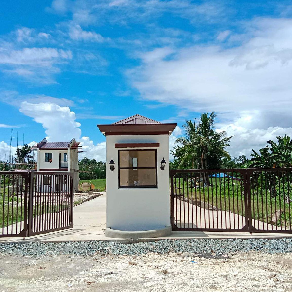 3 bedroom Townhouse For Sale in Danao Cebu [House and Lot 🏘️] (August