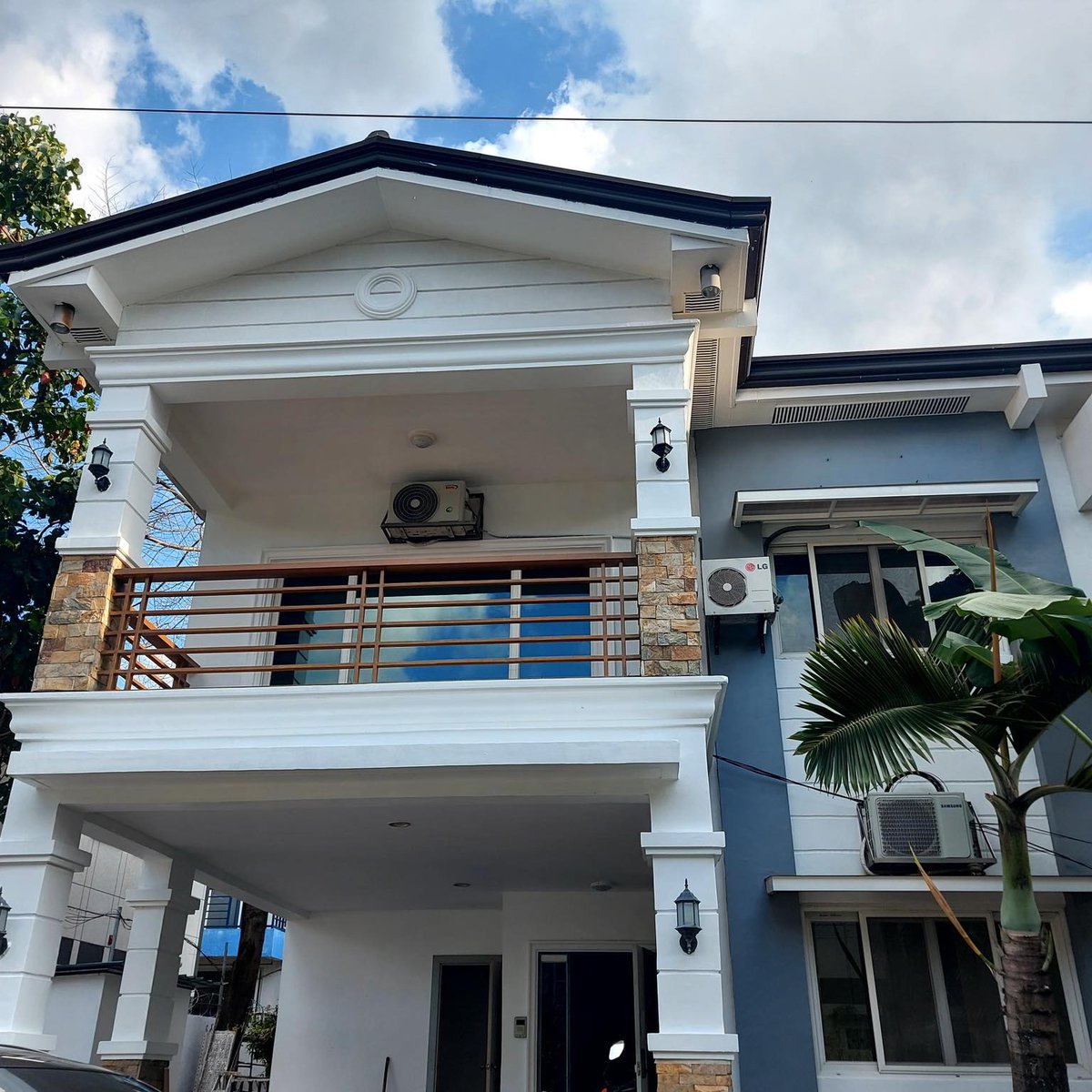 4bedroom Townhouse for sale inside Clark Freeport Zone Near Airport [House and Lot 🏘️