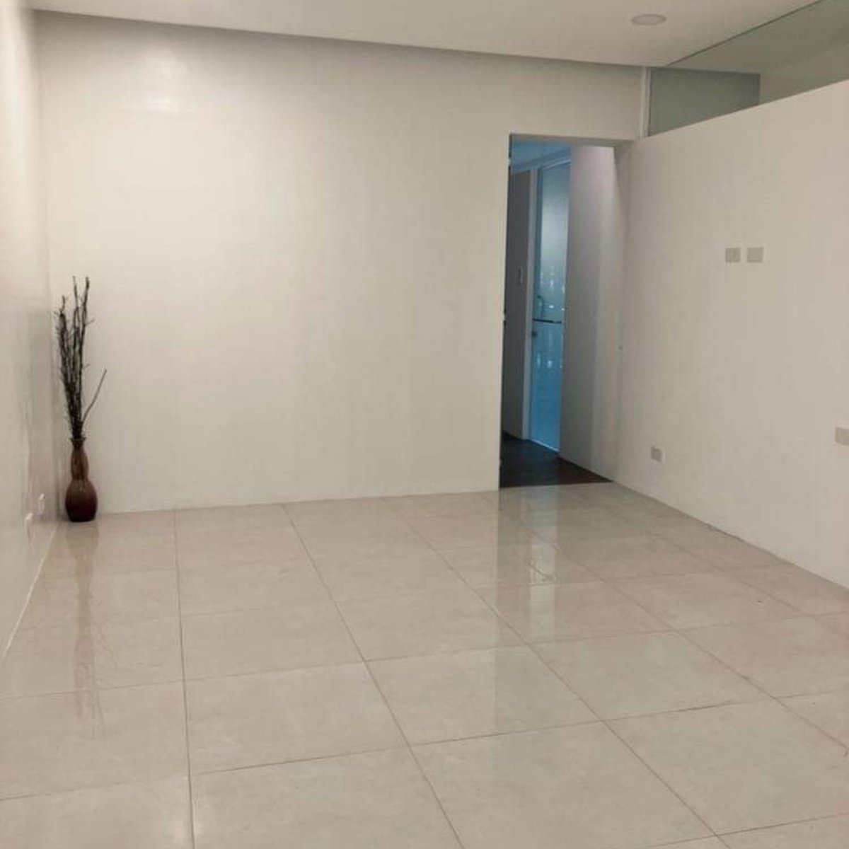 For Rent 67.00sqm 1-Br at Valle Verde Mansions in Pasig City [Condo 🏙️ ...