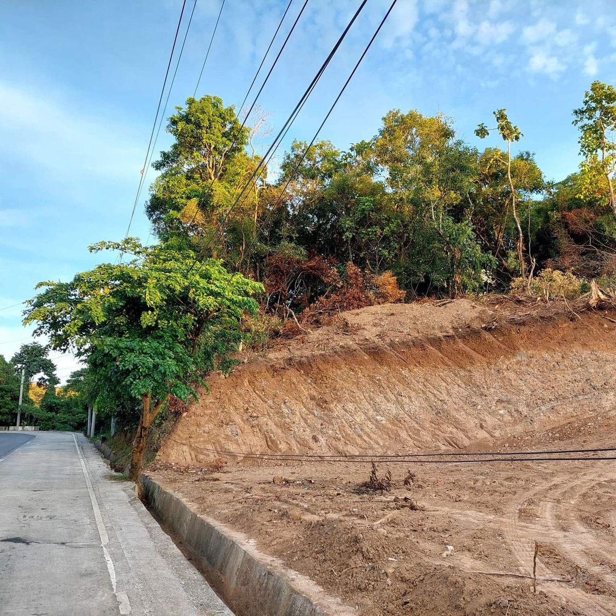 COMMERCIAL LOT IN PILILLA RIZAL Property 🏭] (September 2022